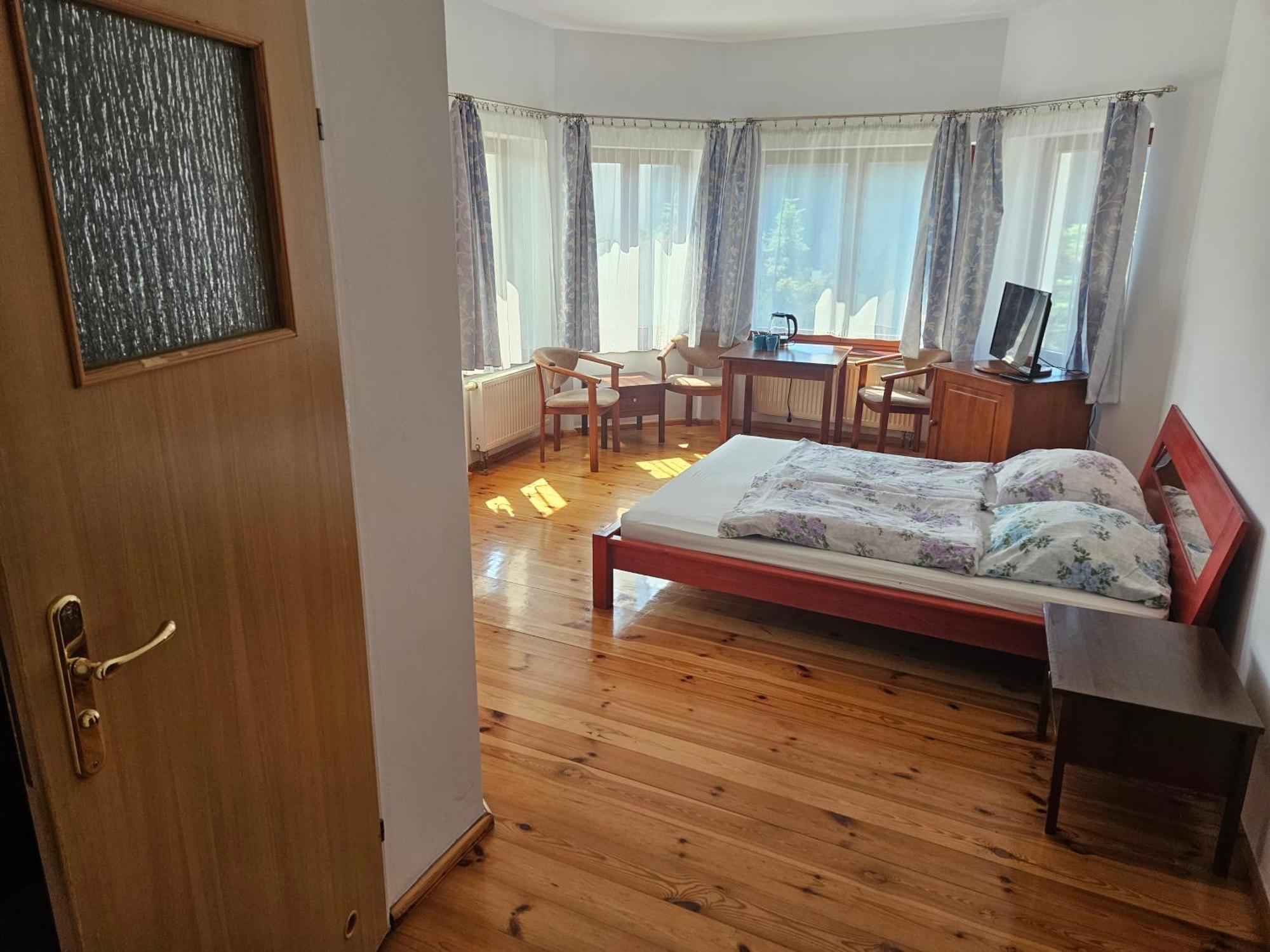 Alex Inn 米兹多洛杰 外观 照片